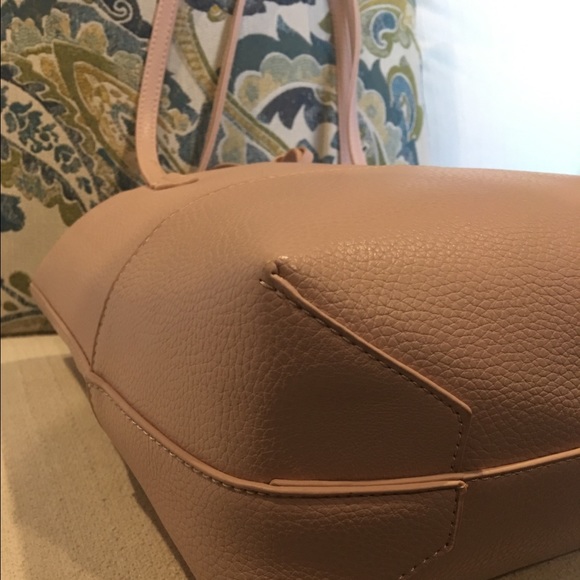 NWOT Vegan Leather Pink Cutout Tote Bag - Picture 5 of 8